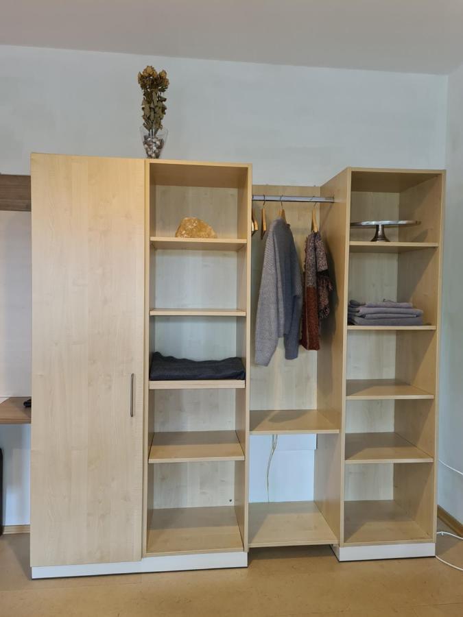 Wolfis Appartement Neusiedl an der Zaya Exterior photo